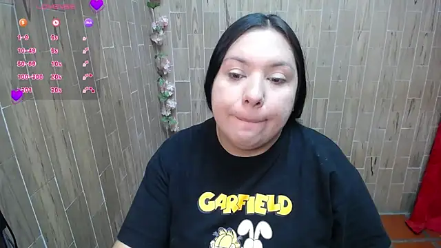 solyeria online show from 09/25/25, 02:04