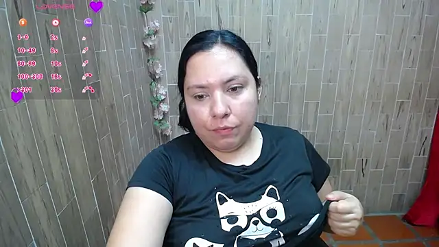 solyeria online show from 10/06/25, 04:43