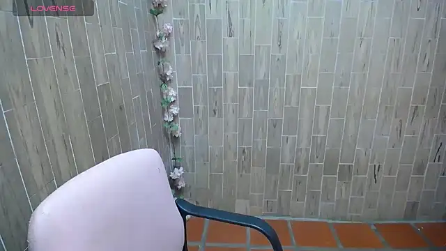 solyeria online show from 10/11/25, 02:00