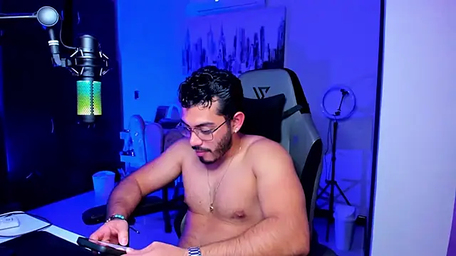 BrunoD31 online show from 11/23/25, 07:19