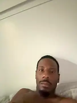 louu51 online show from 10/09/25, 02:15