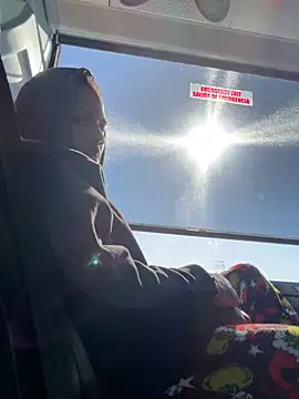 louu51 online show from 03/09/26, 04:55