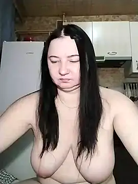 Snapshot of Holly-69 chatting on 01/04/25, 06:40 Holly-69 online show from 01/04/25, 06:40