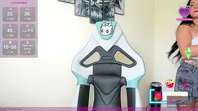 missycanoo online show from 11/05/25, 02:28