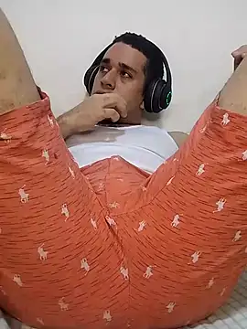 Snapshot of CRISTHIAN_GREY01 chatting on 12/05/24, 06:55 CRISTHIAN GREY01 online show from 12/05/24, 06:55