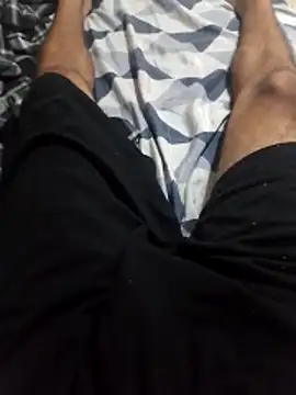 UnhappyWinding online show from 04/11/26, 07:45