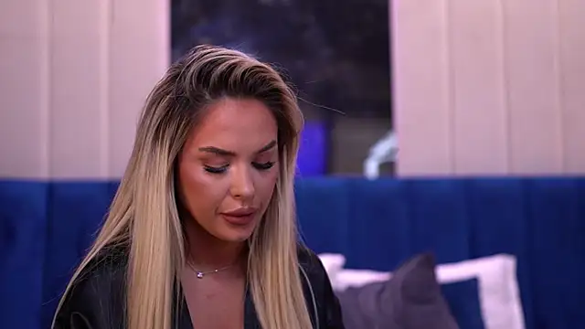 SelenaFrost online show from 01/25/25, 09:15