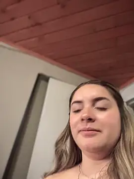 imlindapink online show from 11/12/25, 01:55