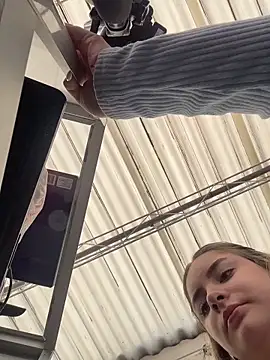 imlindapink online show from 03/27/26, 05:01