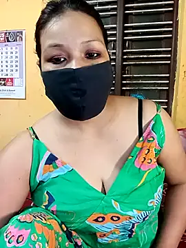 Radhikadavi879 online show from 02/28/25, 05:04