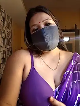 Radhikadavi879 online show from 10/10/25, 05:06