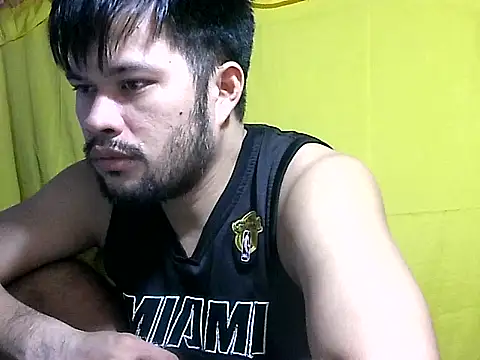 Snapshot of HairyHottestpinoyHandsome chatting on 06/29/26, 07:58 HairyHottestpinoyHandsome online show from 06/29/26, 07:58