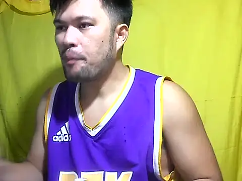 Snapshot of HairyHottestpinoyHandsome chatting on 07/08/26, 10:31 HairyHottestpinoyHandsome online show from 07/08/26, 10:31