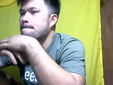 Snapshot of HairyHottestpinoyHandsome chatting on 07/09/26, 12:42 HairyHottestpinoyHandsome online show from 07/09/26, 12:42