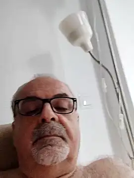 Snapshot of Satiro_Sevilla chatting on 03/21/25, 06:07 Satiro Sevilla online show from 03/21/25, 06:07