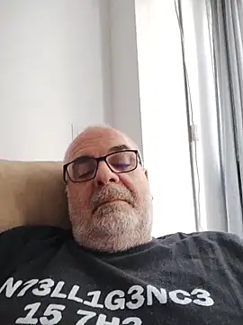 Satiro Sevilla online show from 03/10/26, 05:29