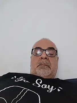 Satiro Sevilla online show from 03/15/26, 06:36