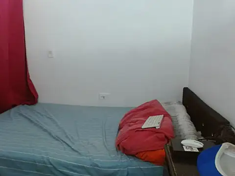 Snapshot of latino_hotxxx chatting on 11/09/25, 07:56 latino hotxxx online show from 11/09/25, 07:56