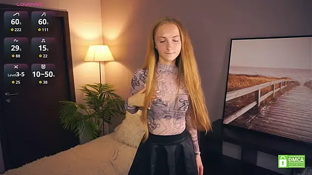 Snapshot of EsmaCarll chatting on 09/09/25, 09:03 EsmaCarll online show from 09/09/25, 09:03