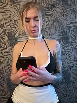 BlueEyesCarole online show from 03/05/25, 04:02