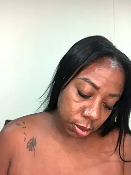 IsabellaaSmith online show from 12/24/24, 11:06