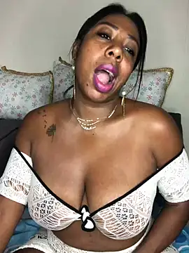 IsabellaaSmith online show from 12/28/24, 11:05