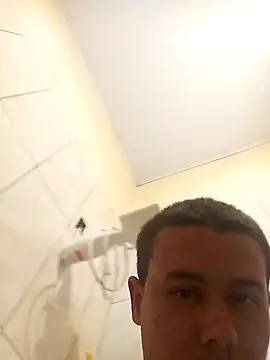 Mateus3040 online show from 12/19/24, 09:28