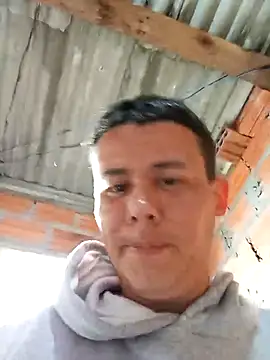 Mateus3040 online show from 10/18/25, 07:25