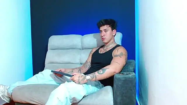 JUSTIN FULLER1 online show from 01/17/26, 09:18