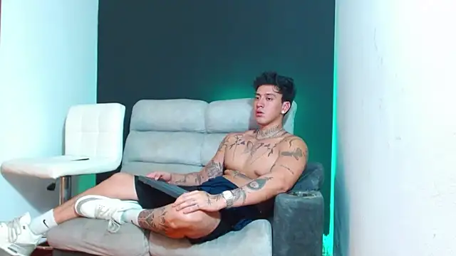 JUSTIN FULLER1 online show from 03/12/26, 07:03