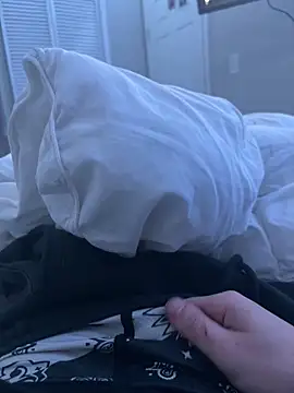 Snapshot of daddyjake101 chatting on 02/05/26, 01:32 daddyjake101 online show from 02/05/26, 01:32