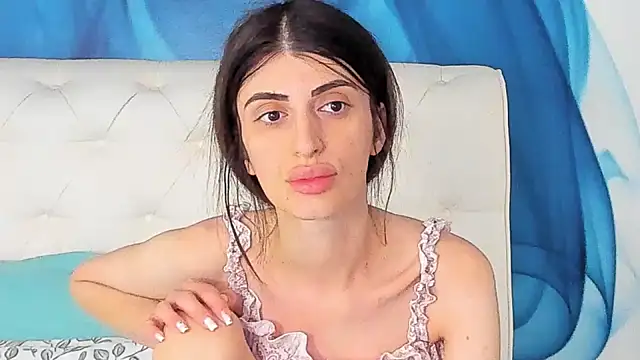 SkinnyDolly online show from 07/08/26, 04:28