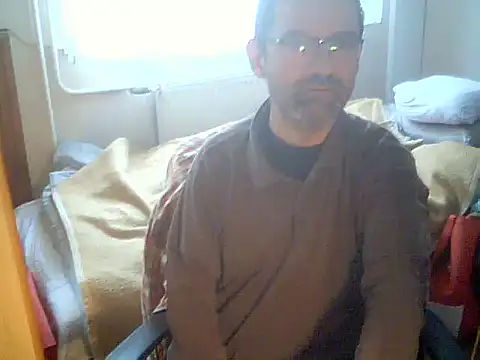Snapshot of Gaberinci48 chatting on 01/11/26, 12:32 Gaberinci48 online show from 01/11/26, 12:32