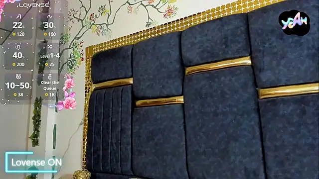 skaysanchez1 online show from 11/14/25, 08:07