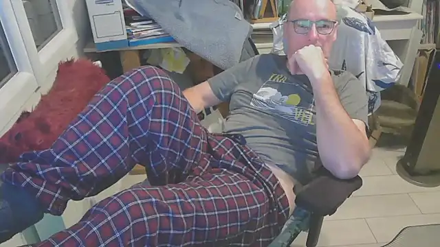 bogland33 online show from 03/10/25, 10:45