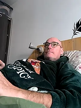 bogland33 online show from 03/15/25, 08:37