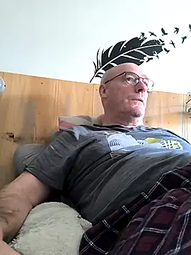 bogland33 online show from 09/19/25, 08:16