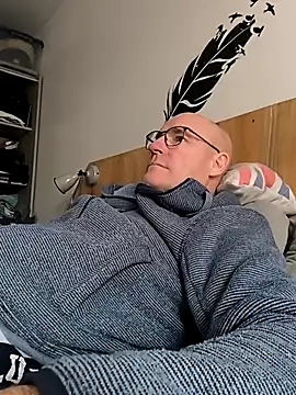 bogland33 online show from 02/09/26, 01:59