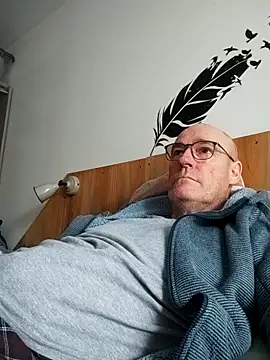 bogland33 online show from 02/11/26, 01:16