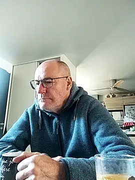 bogland33 online show from 03/21/26, 09:03