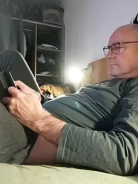 bogland33 online show from 03/30/26, 06:31