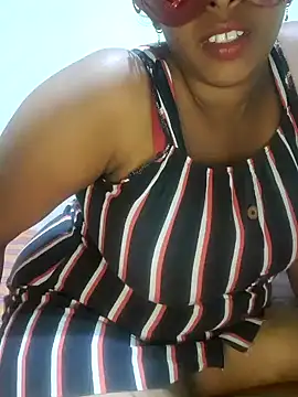 kumaricapalsex2 online show from 01/21/25, 04:37