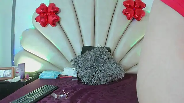 Anna  Spencer online show from 02/15/25, 08:44