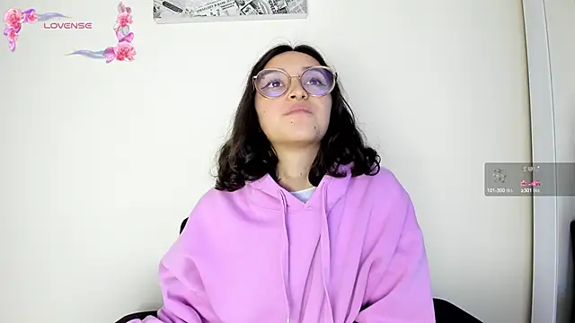 its  angelica  online show from 01/31/25, 10:21