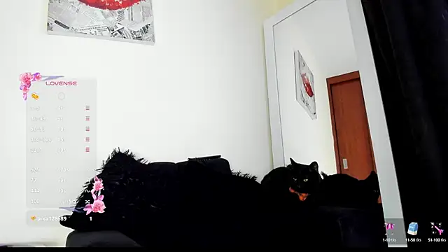 its  angelica  online show from 10/19/25, 08:20