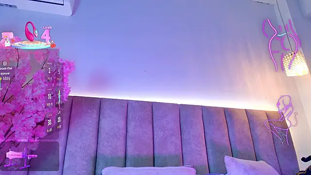 Doyeon Dae online show from 09/13/25, 02:44