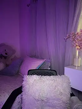 tuckersabrina online show from 11/26/25, 12:28