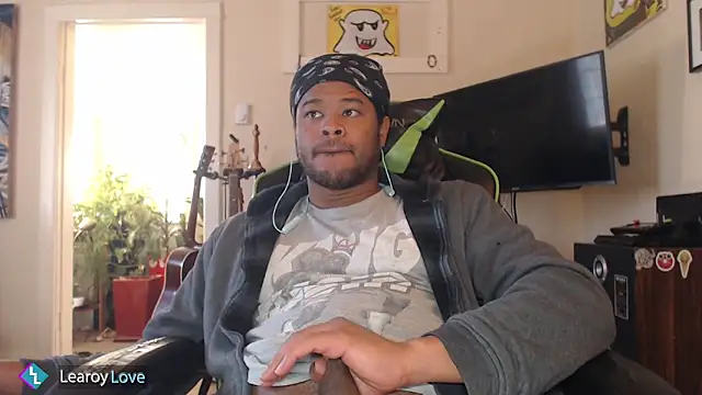 Learoy Love online show from 01/17/25, 10:23