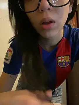 kittyprettybby online show from 06/29/26, 07:25