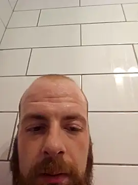 Snapshot of SirYummy18 chatting on 01/16/25, 04:28 SirYummy18 online show from 01/16/25, 04:28